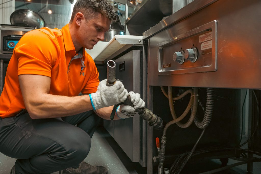 Plumber in St Thomas performing commercial services.